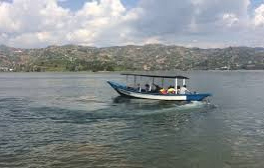 Kayaking Kivu lake (Rubavu)